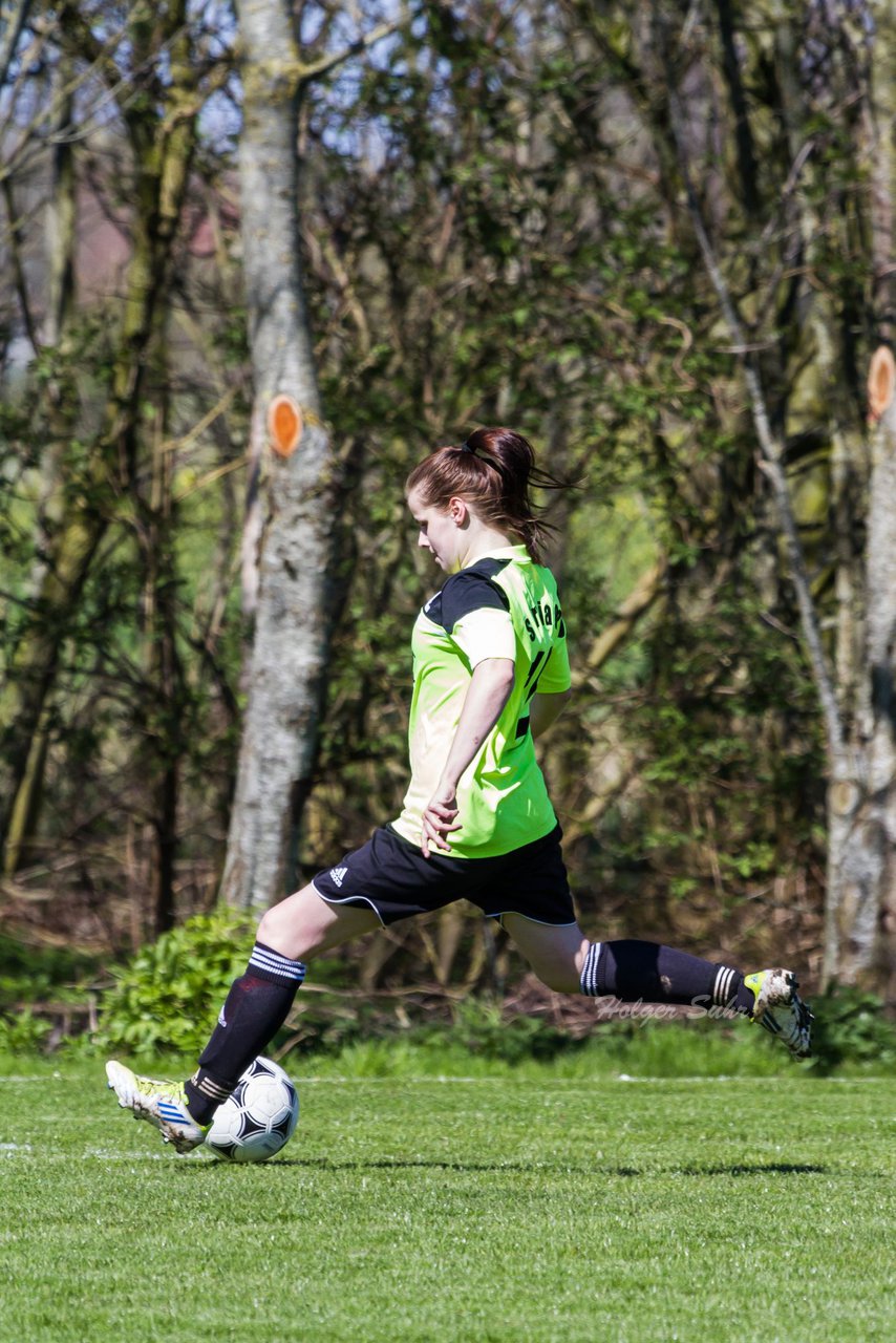 Bild 135 - Frauen SV Frisia 03 Risum Lindholm - Heider SV : Ergebnis: 8:0